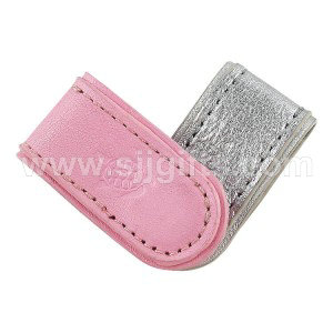 Leather Keychains & Key Fobs