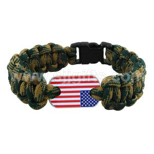 Survival bracelets and paracords