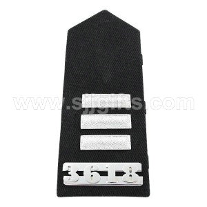 Epaulettes