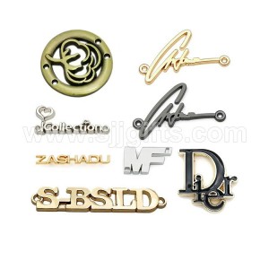 Personalized Metal Tags